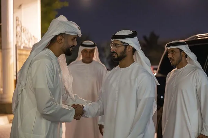 Zayed bin Hamdan bin Zayed offers condolences on the passing of Shamma Suhail Al Yabhouni Al Dhaheri
