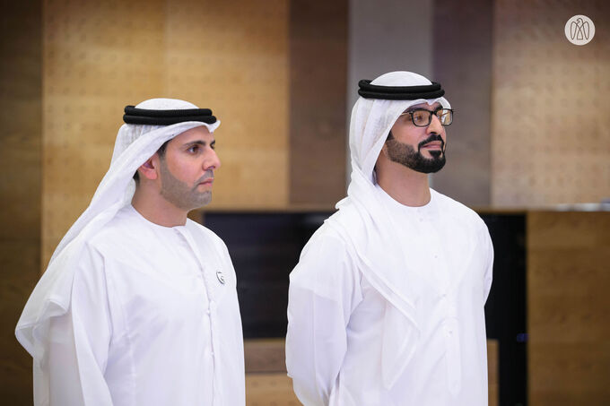 Hamdan bin Zayed chairs Emirates Red Crescent board meeting in Abu Dhabi
