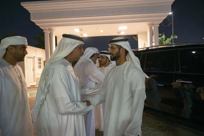 Zayed bin Hamdan bin Zayed offers condolences on the passing of Shamma Suhail Al Yabhouni Al Dhaheri