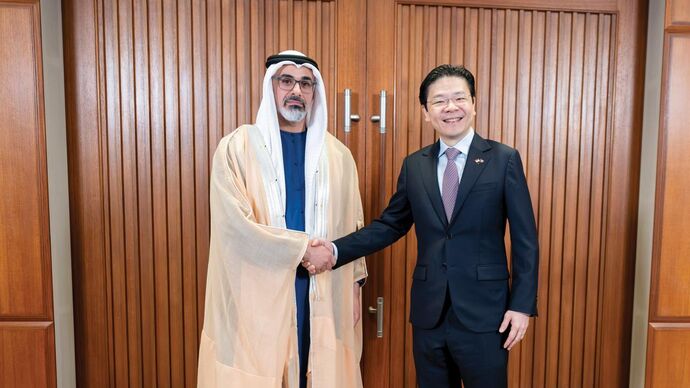 Crown Prince of Abu Dhabi and Prime Minister of Singapore witness MoU exchanges