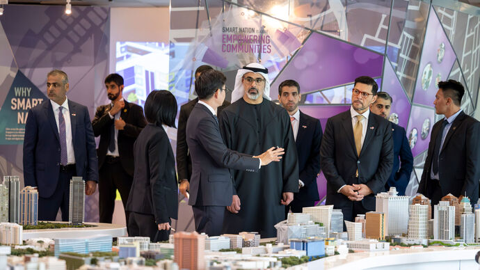 Crown Prince of Abu Dhabi visits Singapore City Gallery