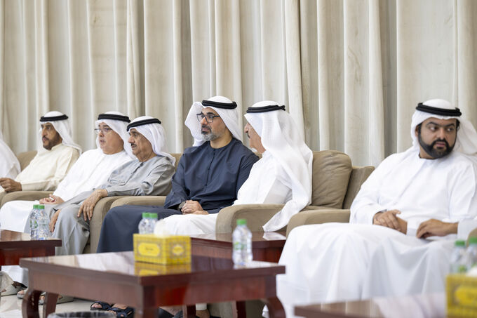 Ruler of Umm Al Quwain receives condolences from Crown Prince of Abu Dhabi on the passing of Sheikh Abdullah bin Ahmed bin Rashid Al Mualla