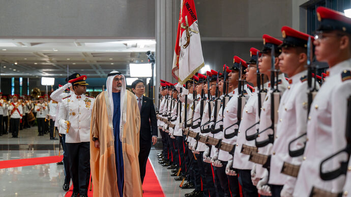 Crown Prince of Abu Dhabi arrives at Singapore Parliament House