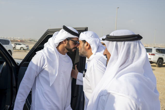 Zayed bin Hamdan bin Zayed offers condolences on the passing of Mohamed Humaid Baldabeela Al Mansoori 