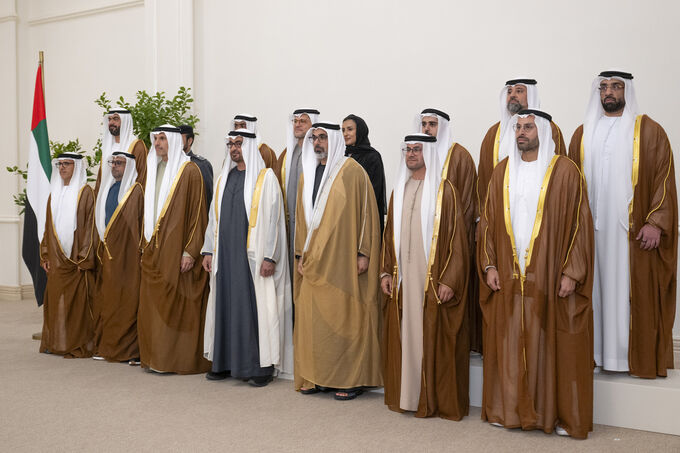 Before the UAE President and in the presence of Crown Prince of Abu Dhabi, Abu Dhabi Executive Council’s new members take oath of office