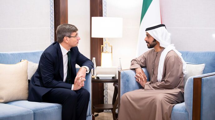 Khalifa bin Tahnoon bin Mohammed meets French Ambassador