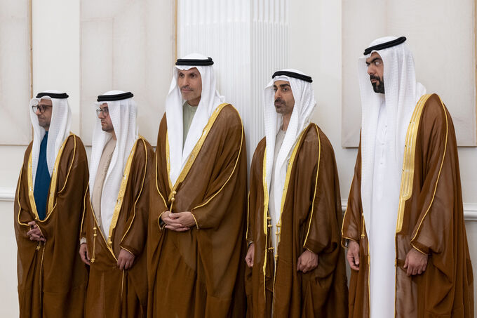 Before the UAE President and in the presence of Crown Prince of Abu Dhabi, Abu Dhabi Executive Council’s new members take oath of office