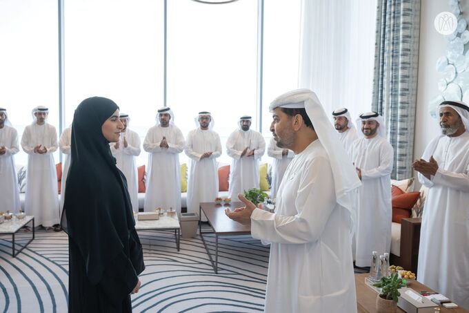 Hamdan bin Zayed receives top-performing 12th grade students in Al Dhafra Region