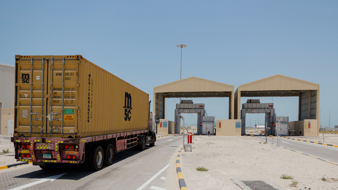 Abu Dhabi Customs equips sea customs centres with five advanced inspection devices