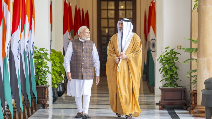 Crown Prince of Abu Dhabi and Prime Minister of India discuss strengthening of UAE-India bilateral relations