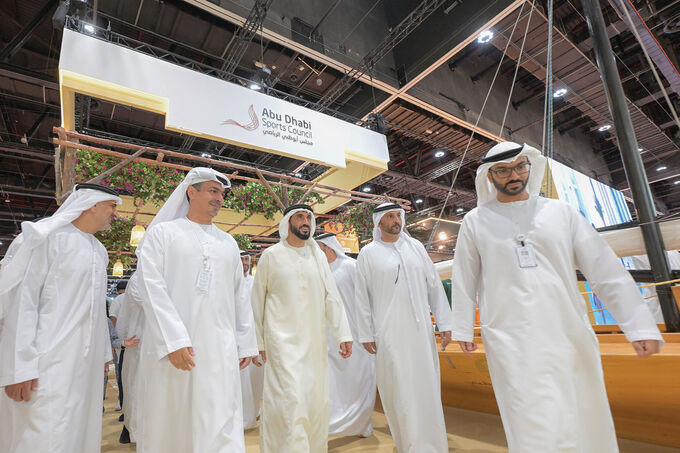 Video | Nahyan bin Zayed visits 21st Abu Dhabi International Hunting and Equestrian Exhibition