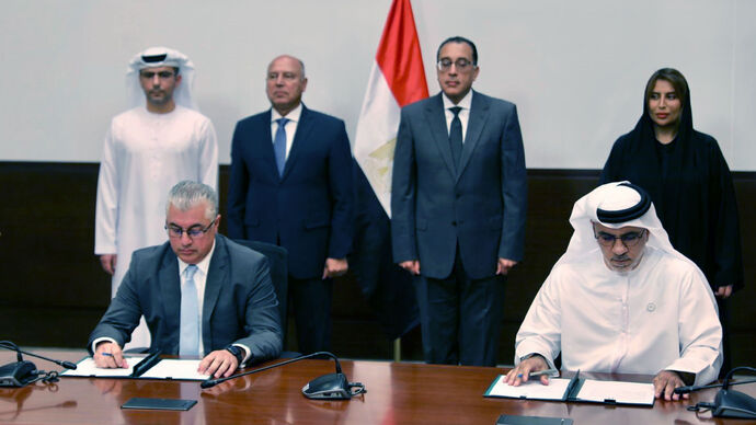 مجموعة موانئ أبوظبي تبرم اتفاقيات امتياز لتعزيز السياحية البحرية في مصر