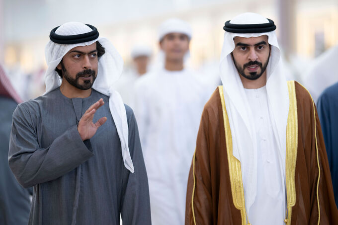 Khalifa bin Tahnoon bin Mohammed  attends Sultan bin Saeed Al Dhaheri wedding reception