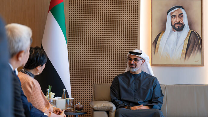 Crown Prince of Abu Dhabi receives Governor of Tokyo