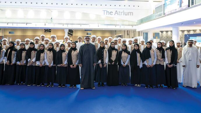 خالد بن محمد بن زايد يشهد جانباً من فعاليات المسابقة الوطنية لمهارات الإمارات