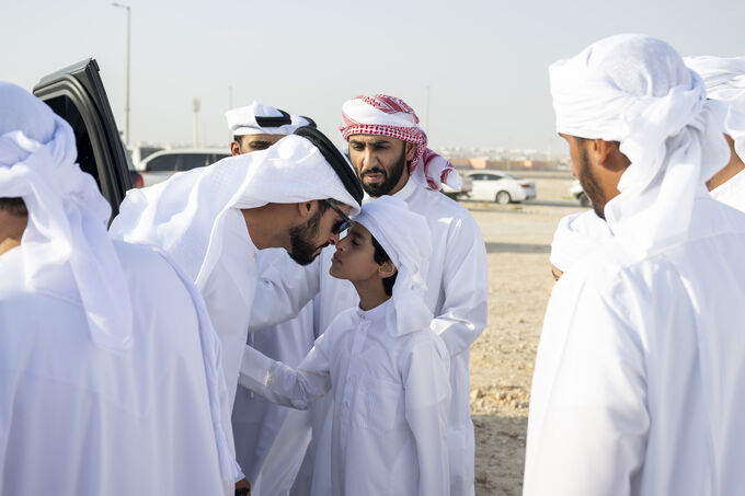 Zayed bin Hamdan bin Zayed offers condolences on the passing of Mohamed Humaid Baldabeela Al Mansoori 