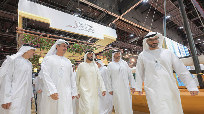 Nahyan bin Zayed visits 21st Abu Dhabi International Hunting and Equestrian Exhibition