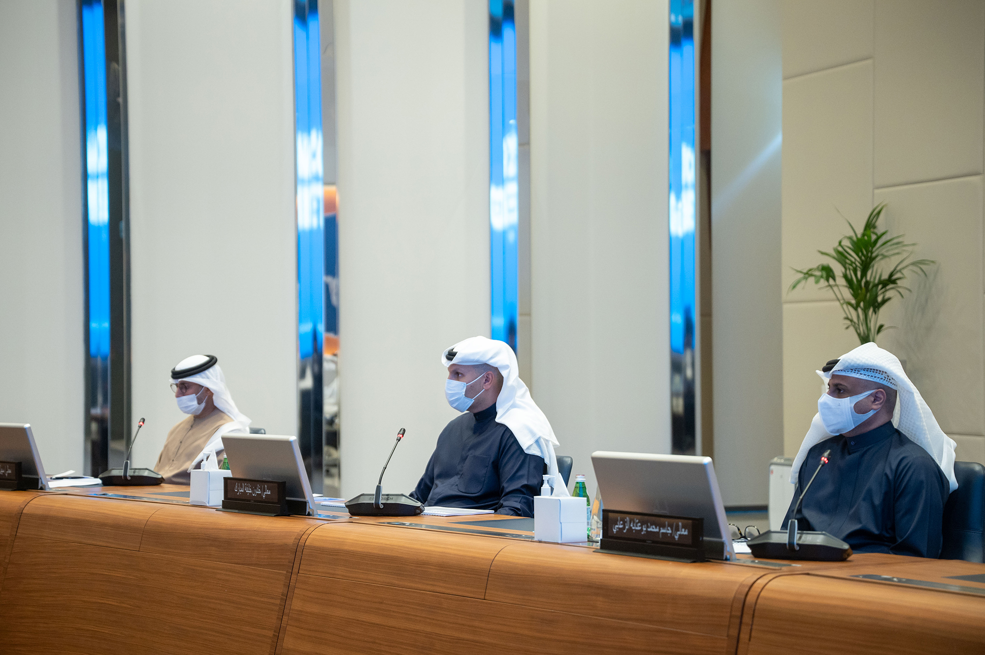 Khaled Bin Mohamed Bin Zayed Chairs Meeting Of The Executive Committee Of The Board Of Directors 